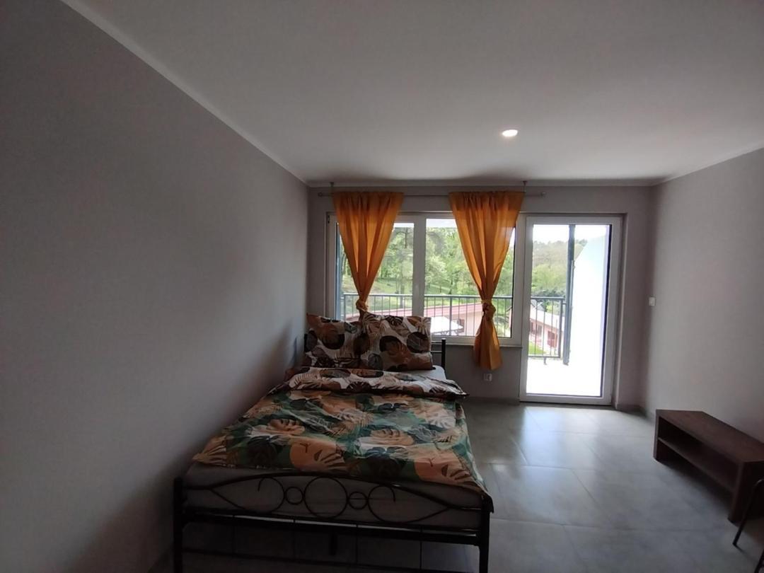 Dlugie  Apartamenty Przy Jeziorze מראה חיצוני תמונה